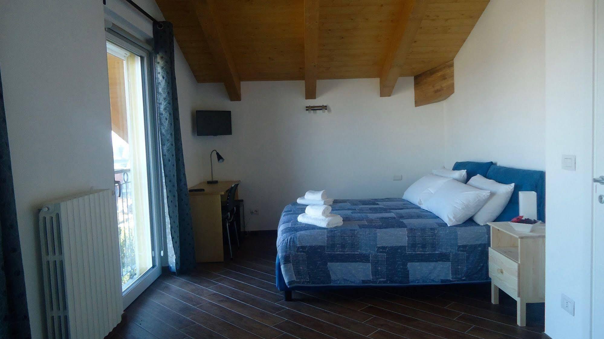 Residence Le Palme Torrazza Piemonte Extérieur photo